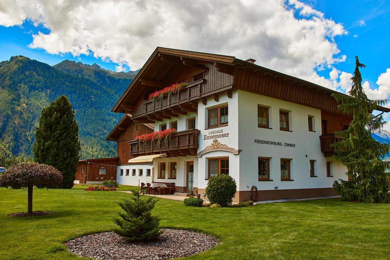 Landhaus Ennemoser Längenfeld Exterior photo